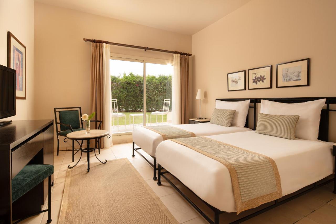 Jaz Neo Almazino, Almaza Bay Hotel Majid Abu Zayd Buitenkant foto